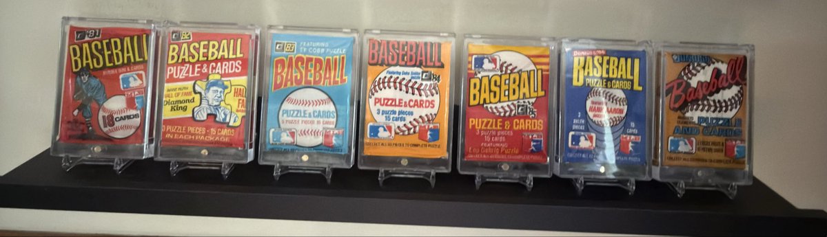 mgent09's tweet photo. Who else collects unopened packs? @CardPurchaser https://t.co/AdiVFYyP0i