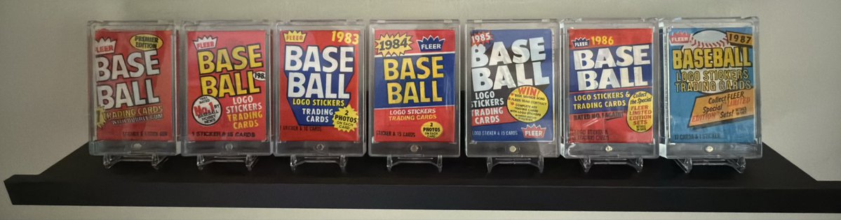 mgent09's tweet photo. Who else collects unopened packs? @CardPurchaser https://t.co/AdiVFYyP0i