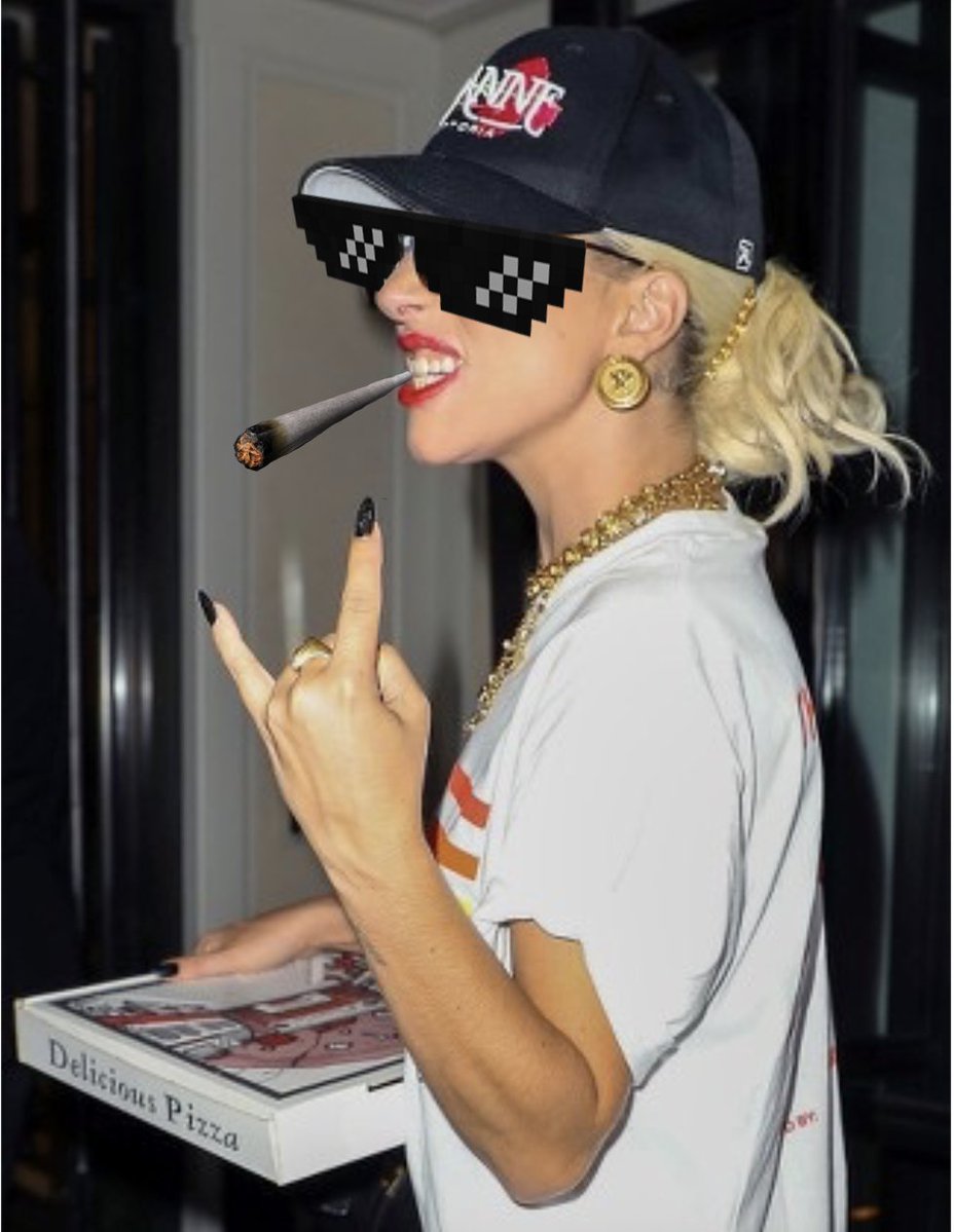 Lada Gaga™ tweet media