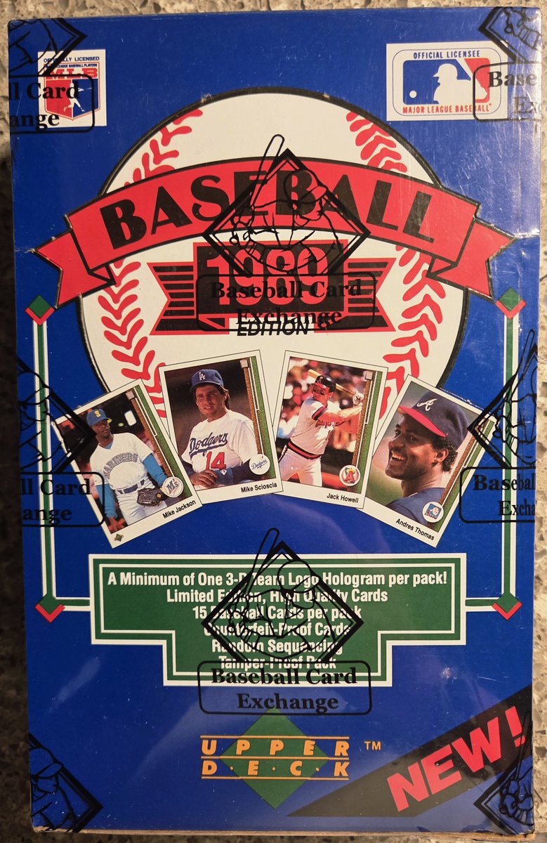 adcut2's tweet photo. Some goodies I picked up from @Midwest_Cards this weekend! https://t.co/2mFig9euJf