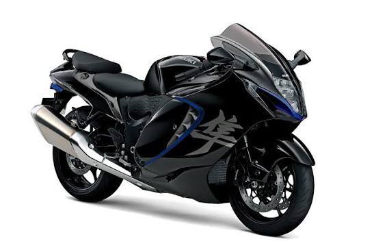 sum15406's tweet photo. うーん
大型バイク免許取ったらバイク選びに迷うなぁ
GSXｓ1000ＧＴか隼か
隼が快適でロングツーリングに適してるかどうかが鍵だなぁ
どうしても前傾姿勢って辛いものね〜 https://t.co/hynJmXoqbj
