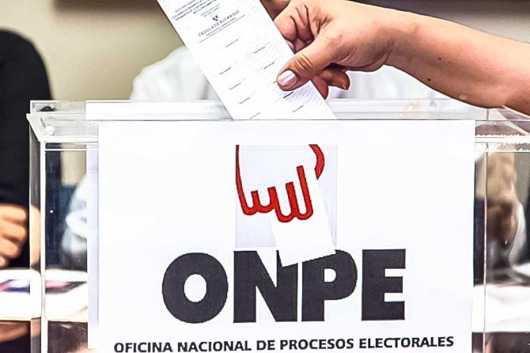 DiarioElPeruano's tweet photo. ONPE habilita web para seguir en tiempo real los resultados de la segunda vuelta presidencial 2026. Conoce cómo ingresar para ver el conteo de la segunda vuelta presidencial 2026.
➡️https://t.co/OzI7hKhJ5H https://t.co/XA99XddlL2