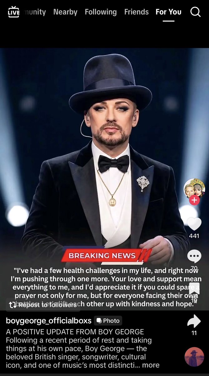 badjeroo's tweet photo. @BoyGeorge Hi George, hope you’re well. I  just saw this on Insta right now &amp; wanted to bring it to yr attention. See you at The Singles gig in London in December. 
💋Brett https://t.co/LexICFEKVb