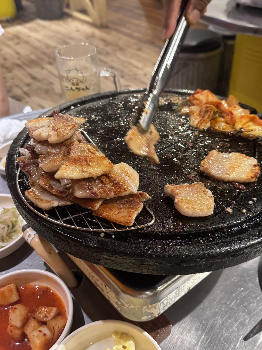 swallow4869g's tweet photo. 昨日は深夜飲みたのしかった！
ココナッツ+パイン+ピーチのシーシャ甘くて吸いやすかった〜 https://t.co/N7lrOILPGy