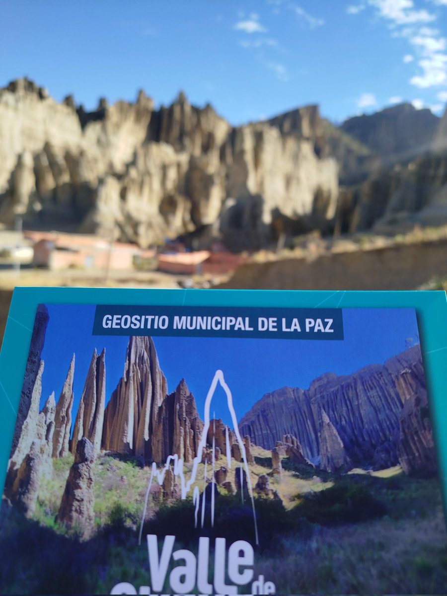 patyllanos's tweet photo. #Valle de los #Gigantes #LaPaz #Bolivia  #trekkinday #sundayvibes https://t.co/eBwmhhCB0Z