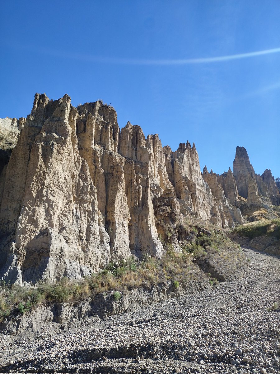 patyllanos's tweet photo. #Valle de los #Gigantes #LaPaz #Bolivia  #trekkinday #sundayvibes https://t.co/eBwmhhCB0Z