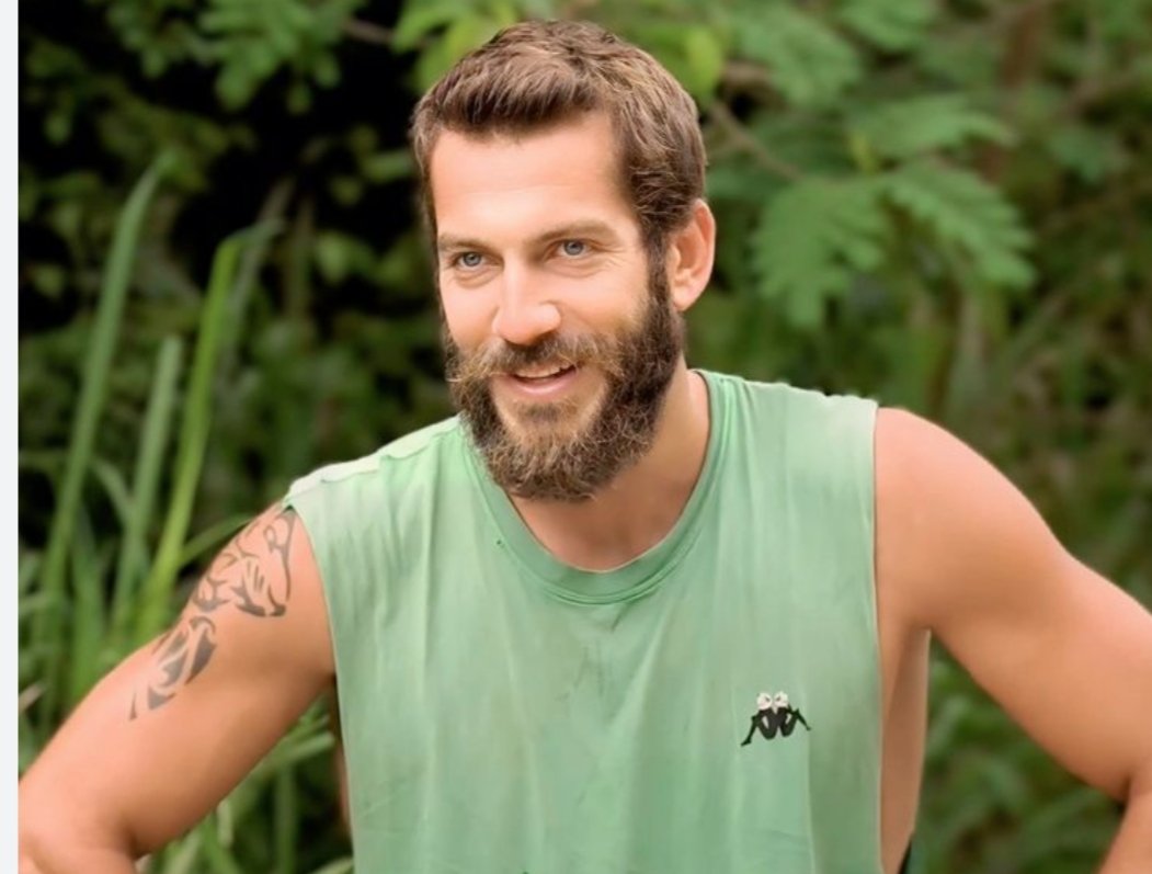 1Sinemgrls_'s tweet photo. 📸Hangisi daha iyi yarışmacı sizce?🚨
#Survivor2026 
#Nobre 
#Ogeday https://t.co/KDWObHcvFt