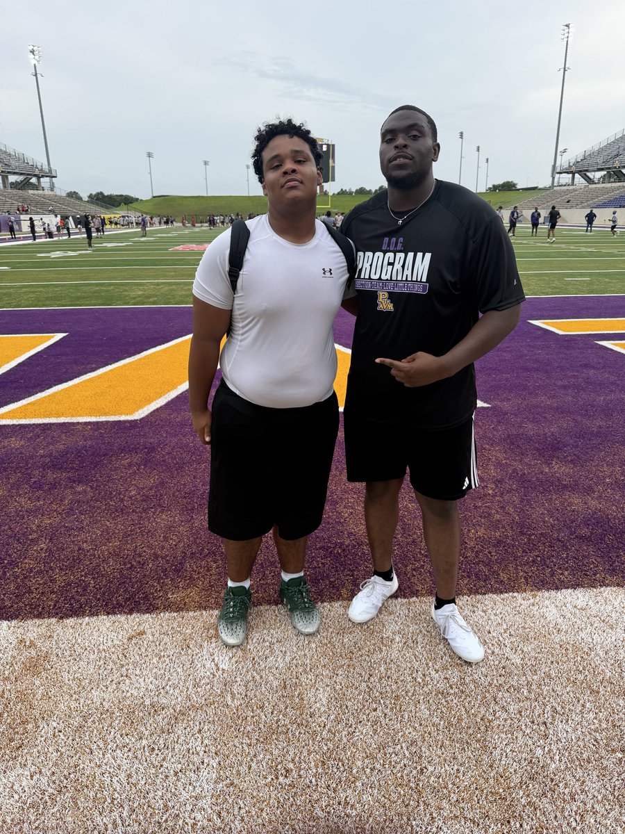 _Pauljones76's tweet photo. Had a great time at the PVAMU showcase learned a lot of new things from coach @_thechaysetodd_ look forward to learning more!!!
@CoachWilson1980 
@CoachKChatham https://t.co/FZGSWNKlNI
