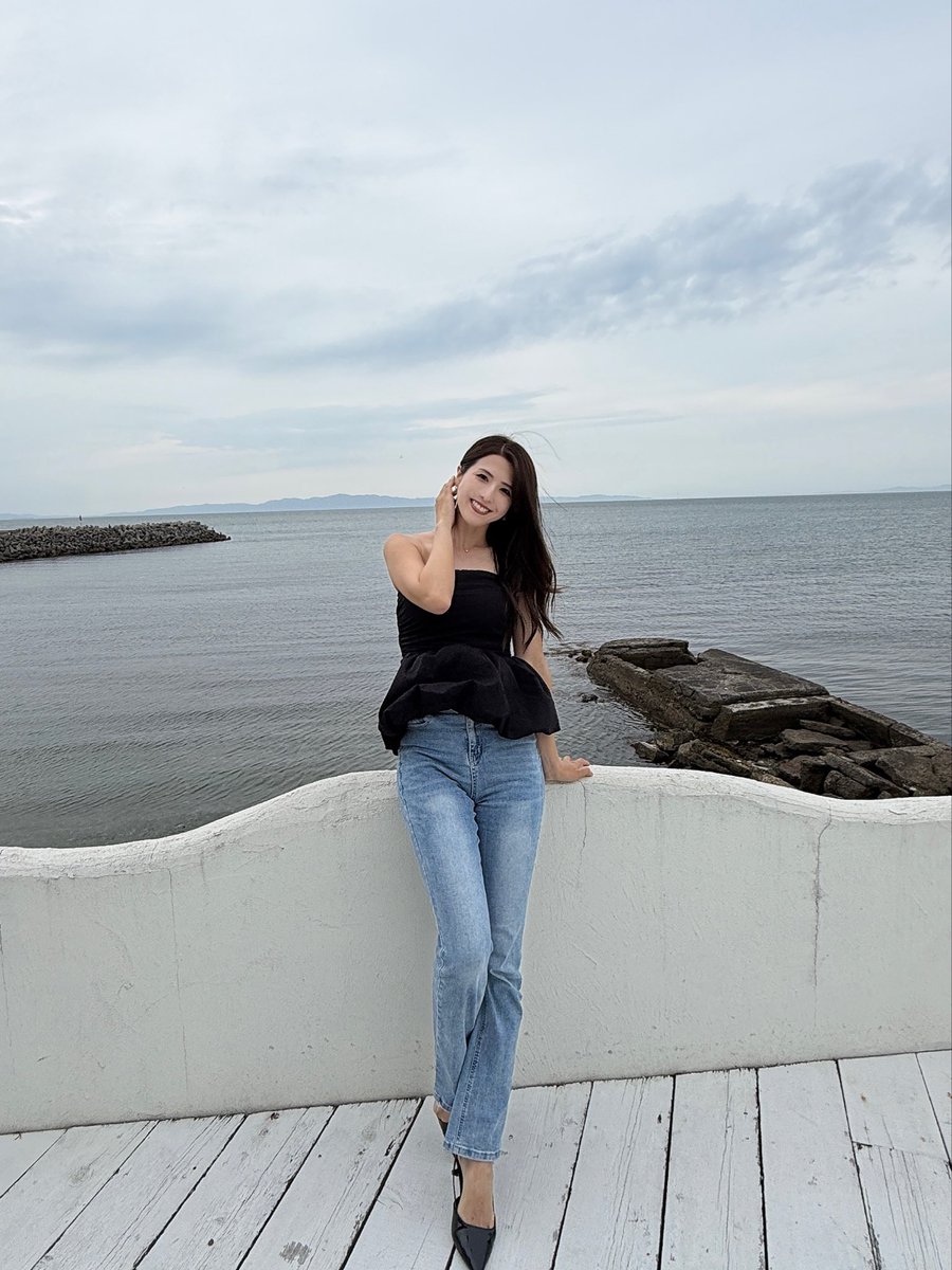 haruna_matsuo's tweet photo. おはよう☀️
また今日から１週間頑張ろう🥰💪

6月21日(日)スカイハイ大阪撮影会
団体のみまだ受付中📸✨
1枠で浴衣と私服両方撮れて1度で2度
おいしいので是非撮りにきてね☺️♪

https://t.co/BVGncrcj8T https://t.co/pzA34KfCyW