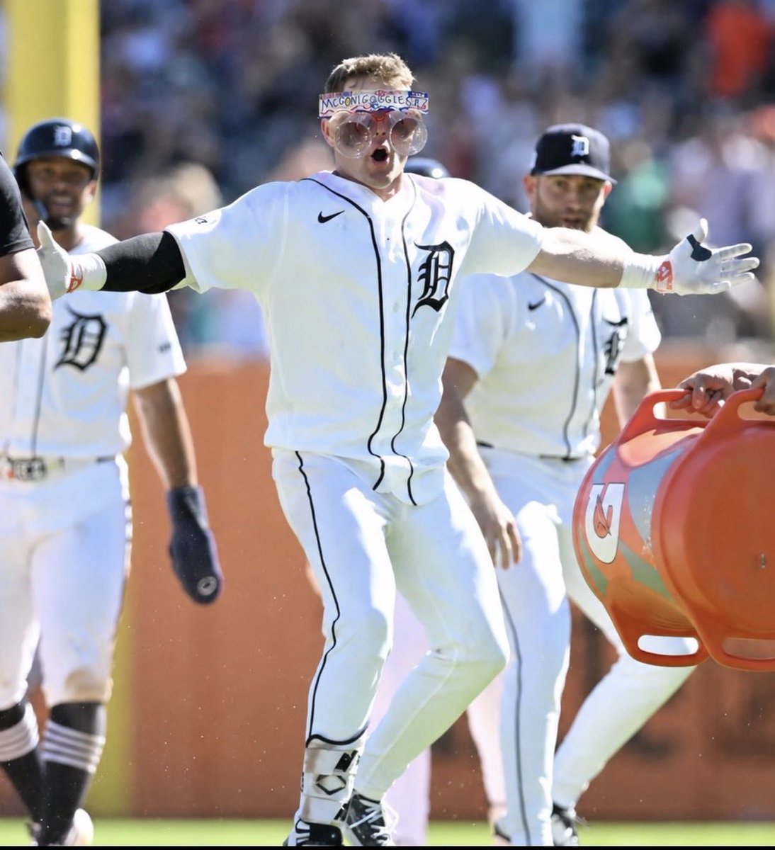 DrunkMiggy's tweet photo. McGonigoggles are the next bobble head https://t.co/dEfOoHduDx