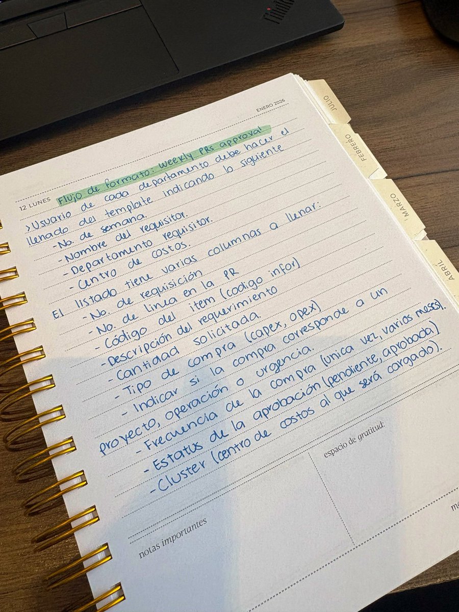 karlaic_'s tweet photo. Que bonita letra tengo ✨ https://t.co/sgveQuRu0z