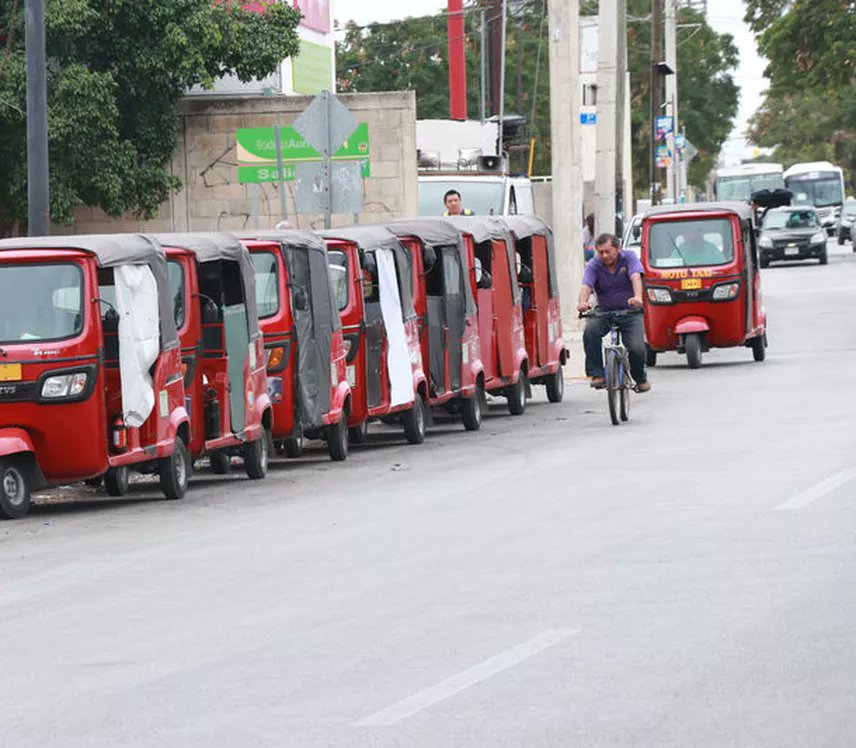 KokePech's tweet photo. Los autos Olinia bien que pueden sustituir a los mototaxis, siendo una solución de movilidad urbana. Con mas capacidad de pasajeros, aire acondicionado, menos consumo, menos emisiones y con más elementos de seguridad.
Mercado tiene y grande. https://t.co/4cnPdHUos4