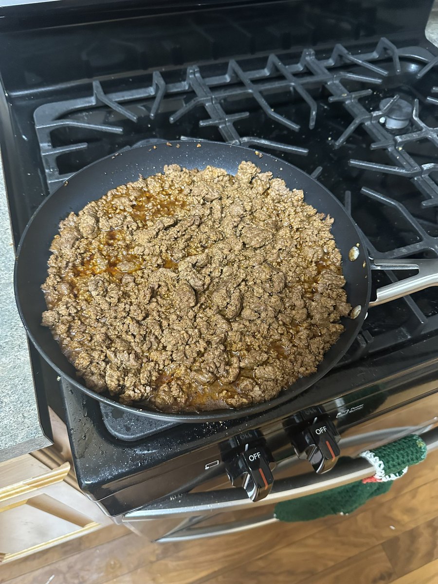 SpacemanGamma's tweet photo. Boy kibble... https://t.co/p1KJCbRkrh