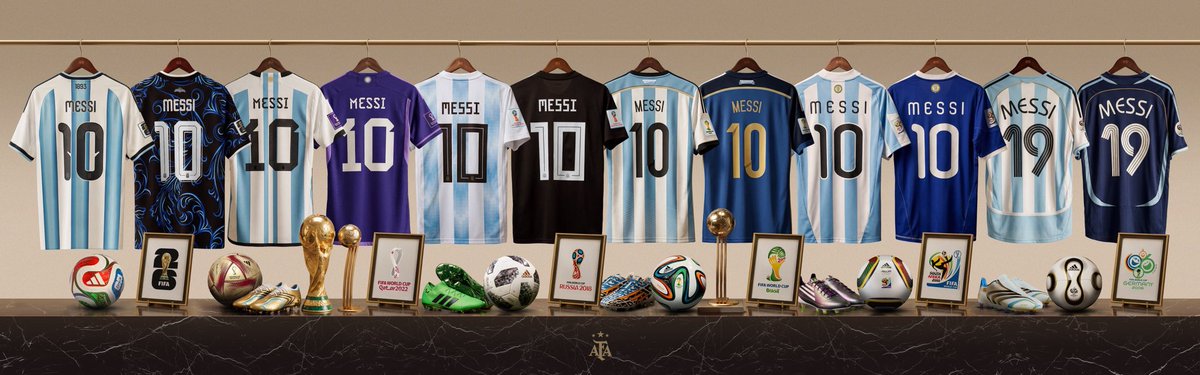 Argentina's tweet photo. #SelecciónMayor Un repaso por la historia de nuestro capitán y bandera. 

¡Vamos por uno más, LEYENDA! 🇦🇷🩵🤍 https://t.co/RZSV1J5Qph