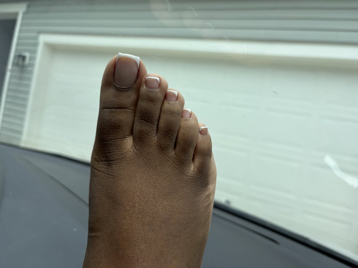 Foot fairy 🧚🏽♀️ tweet media