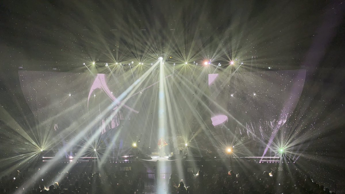 ha_syeo's tweet photo. #블루트친소 #블루레이디_트친소 #독서계_트친소 #일상계_트친소 #트친소

진짜 오랜만에 트친소 해볼까해요૮₍ *•͈ ꇴ •͈* ₎ა

여행, 공연 보기, 독서 등 
이것 저것 좋아하고 얘기하는 계정이에요.ᐟ 

흔적 남겨주기면 찾아가께요♡
(우리 소녀들은 반모도 언제나 환영😙) https://t.co/4Uxuq0zcEv