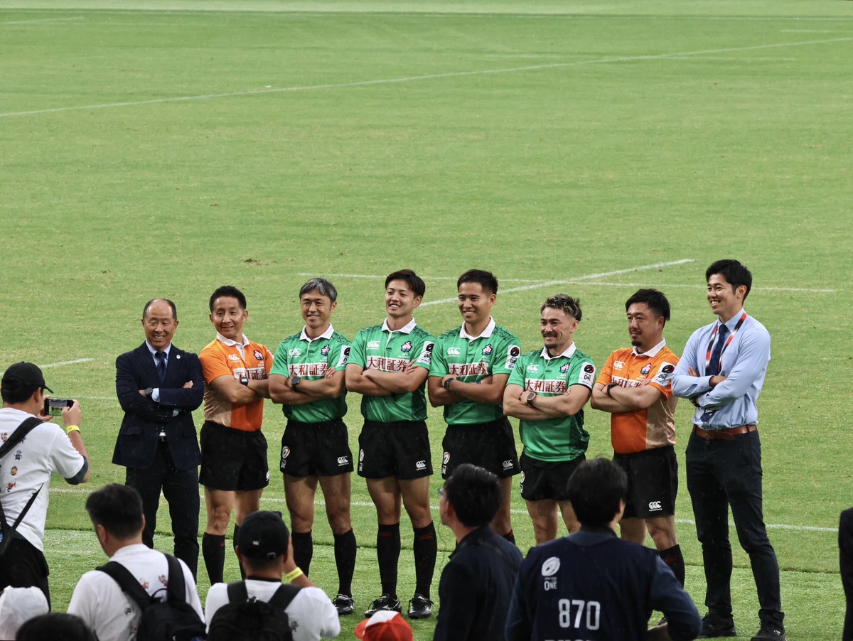 happy_violina's tweet photo. JRLO2025-26 PLAY-OFF FINAL🏆
マッチオフィシャルのみなさま
お疲れさまでした👏
#20260607国立┟┧
#リーグワン
#RespectTheRef
#rugbyreferee https://t.co/rnKKV19ofg