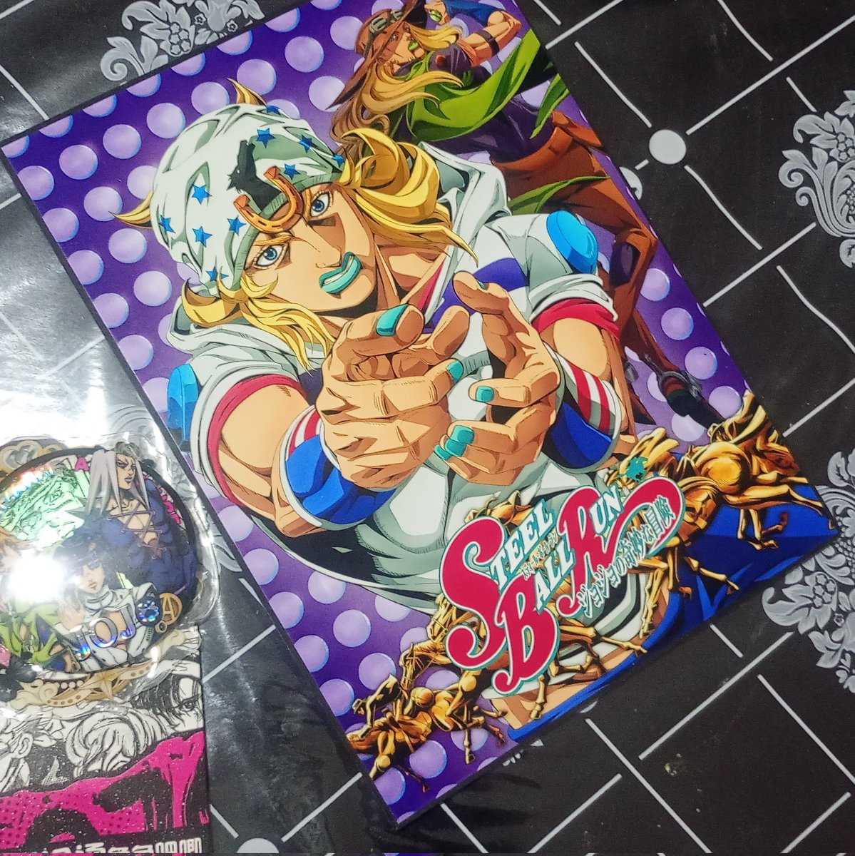 gyroslvt's tweet photo. Miren lo q me compré en la feria kawaiiBv https://t.co/R1UQ454qgi