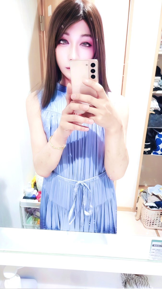 MIYUU699019's tweet photo. デート👫💓帰り
 #女装  #女装さん好きと繋がりたい 
 #女装さんと繋がりたい 
 #デート  #dazzlin  #サテン https://t.co/4GJ87otlxV