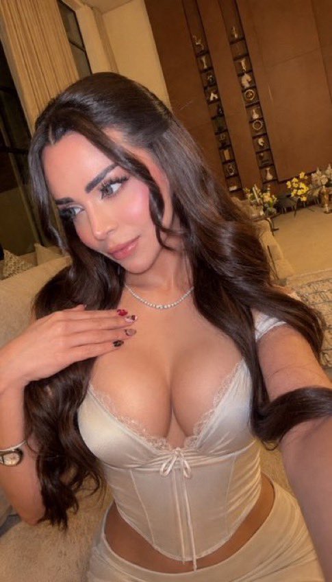 fyib99's tweet photo. بسوي قروب مشهورات كل شي مسموح فيه العباده والخضوع كل شي مسموح الي يبي يدخل نقطه خاص او في الكومنت
#معصيتي_راحتي #ديوث_بدوي https://t.co/SZXbXHXAMg