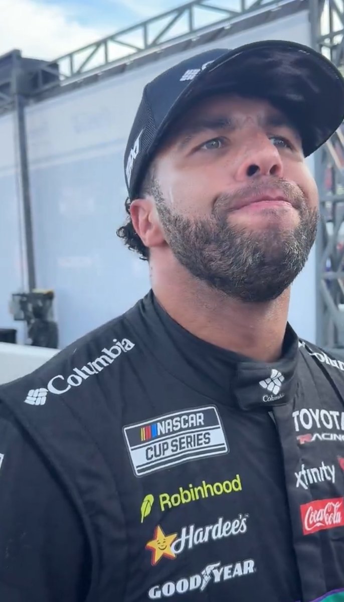 PLCK88's tweet photo. @jeff_gluck Wake up babe, new bubba meme dropped https://t.co/qt99naB0ZV