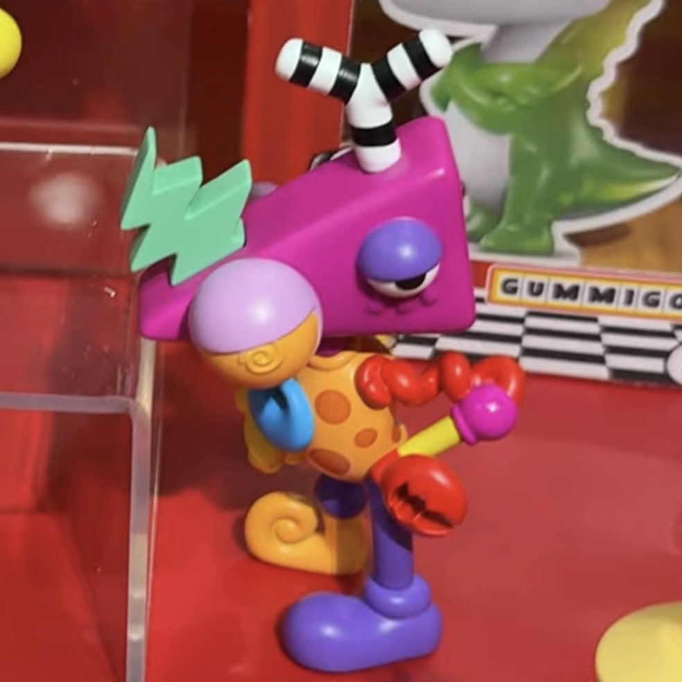 mildsurf's tweet photo. @womenhave69 @dromonal6241 I need this lil shit so bad it was at Toy Fair why has it not been part of a wave yet https://t.co/ZIuAPgrHT0