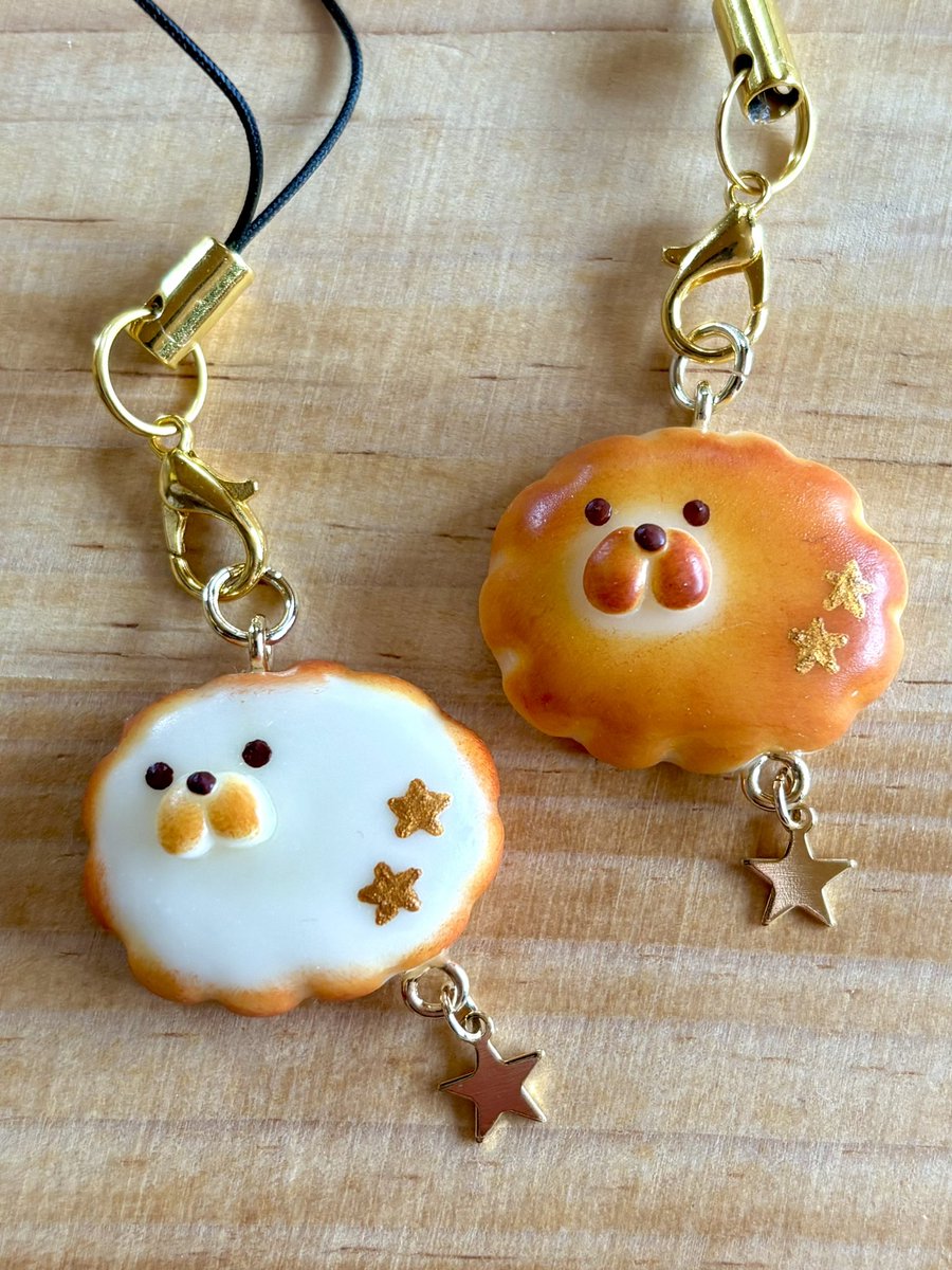 PetitBo333's tweet photo. #クリエイターリンクデー
#365DIYtheme

粘土でパンのアクセサリーを作っています🍞

⭐︎イベント⭐︎
#星海旅行展 7/25-7/26
仙台駅前EBeanS 4階特設会場

⭐︎委託先⭐︎
hug♡house様 @UiceIce

🛒minne
https://t.co/W57vUOGLyM https://t.co/9XC3IWPrtB