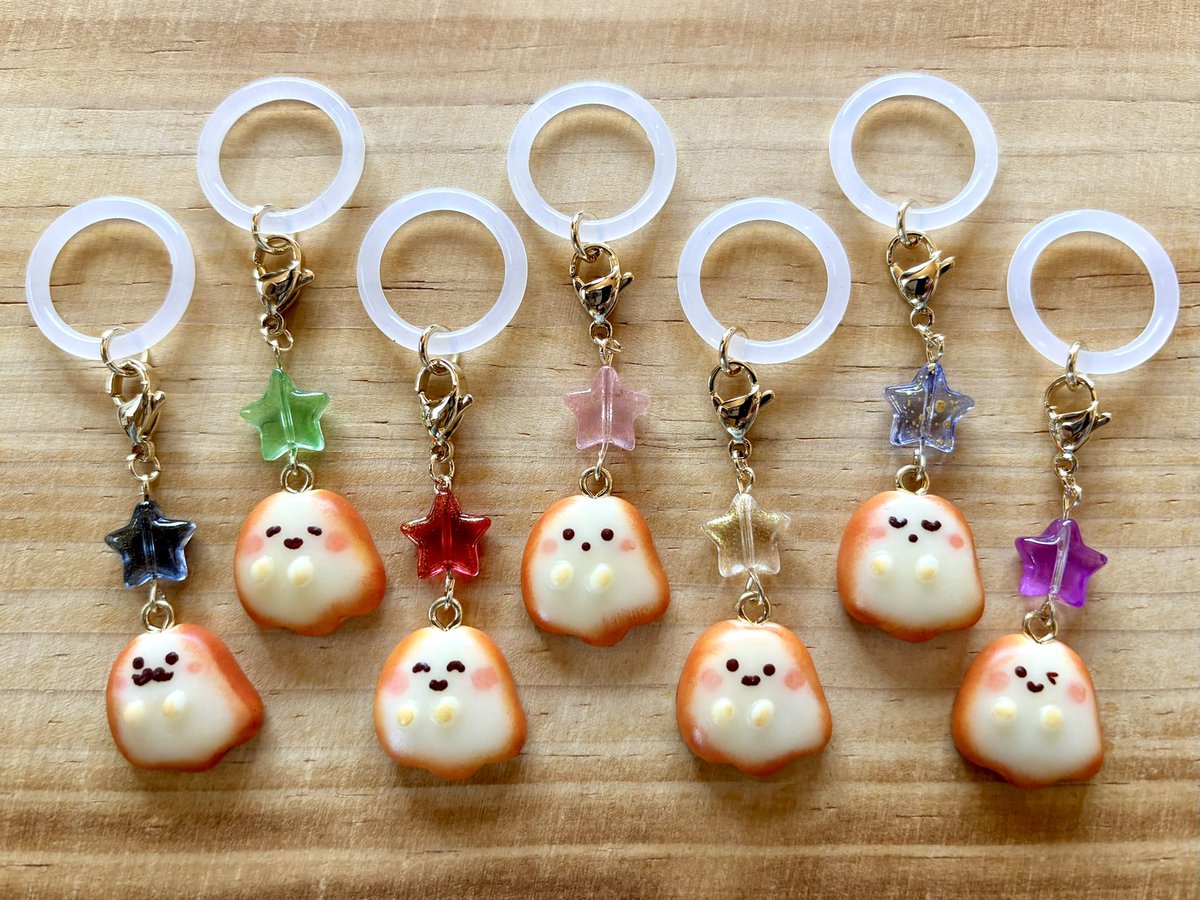 PetitBo333's tweet photo. #クリエイターリンクデー
#365DIYtheme

粘土でパンのアクセサリーを作っています🍞

⭐︎イベント⭐︎
#星海旅行展 7/25-7/26
仙台駅前EBeanS 4階特設会場

⭐︎委託先⭐︎
hug♡house様 @UiceIce

🛒minne
https://t.co/W57vUOGLyM https://t.co/9XC3IWPrtB