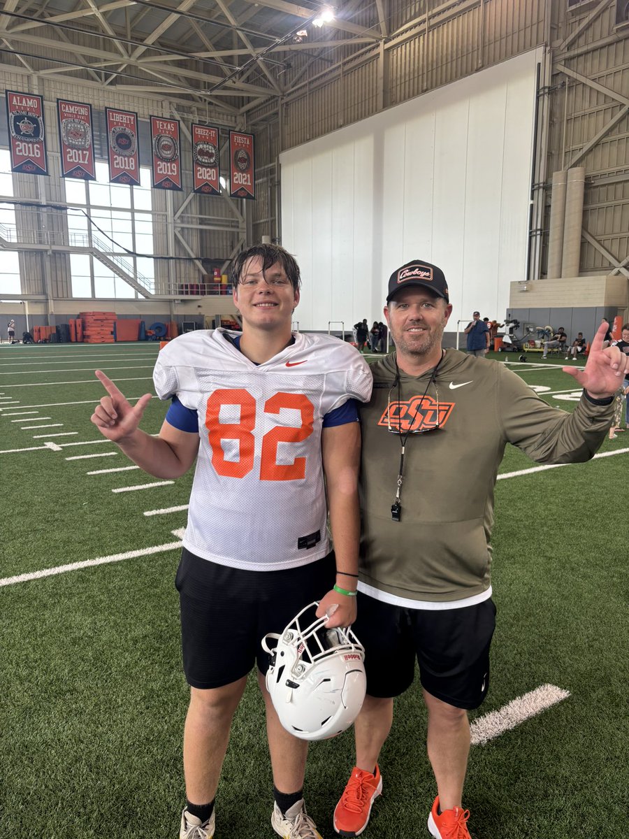 CooperSkelton28's tweet photo. Blessed to have the opportunity to compete at my first ever college camp!!! Thank you @CowboyFB for the great coaching and experience I got today.    GO POKES!!!🤠🏈 https://t.co/e8fJZGNcrg