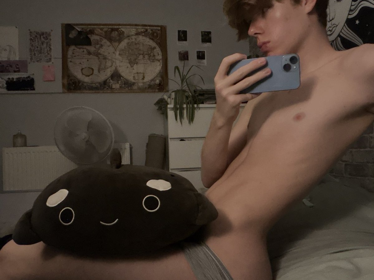 smithasapfd3's tweet photo. Hot bait files🥵🍆, mega links and VIP group/channel for lifetime access.. I'm also taking bait requests. 
Hit me up https://t.co/dF9NZ9Doog https://t.co/1WY95UTGA8