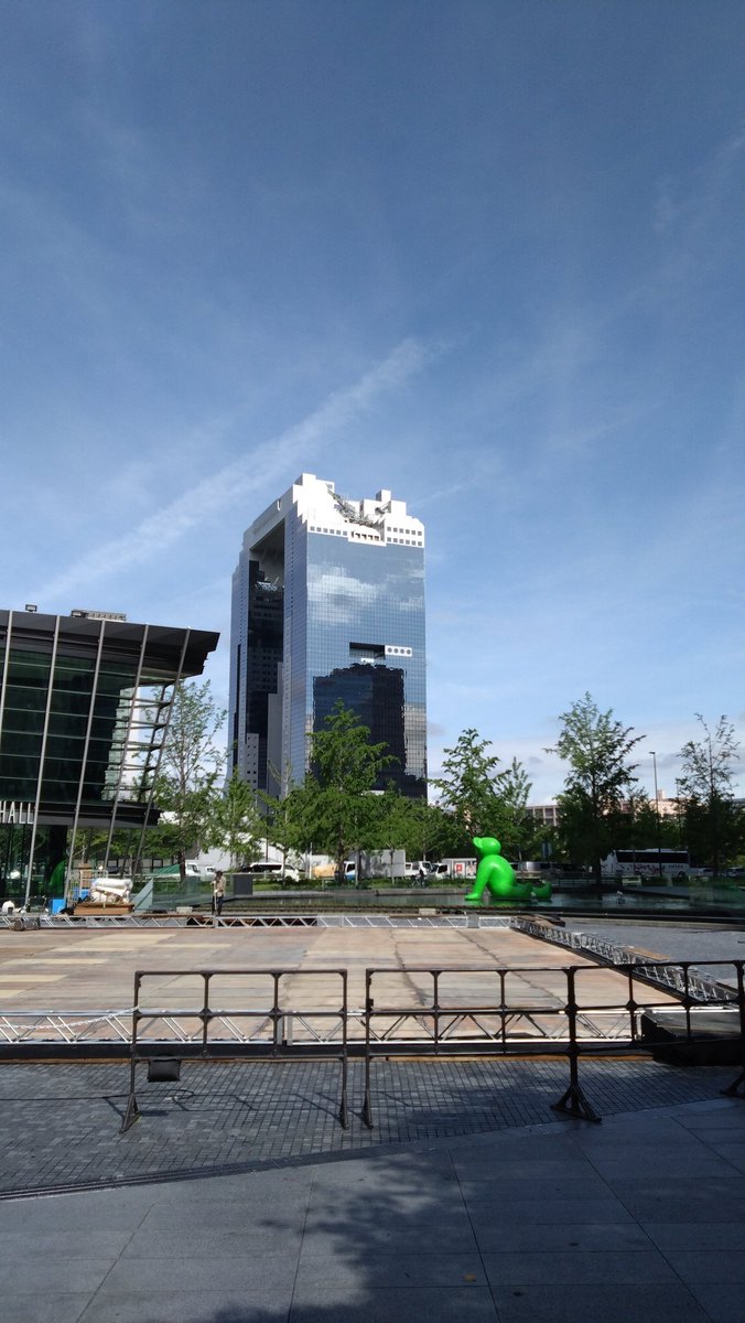 masterx_6's tweet photo. りなミアの聖地 https://t.co/4CbxpdU4UZ