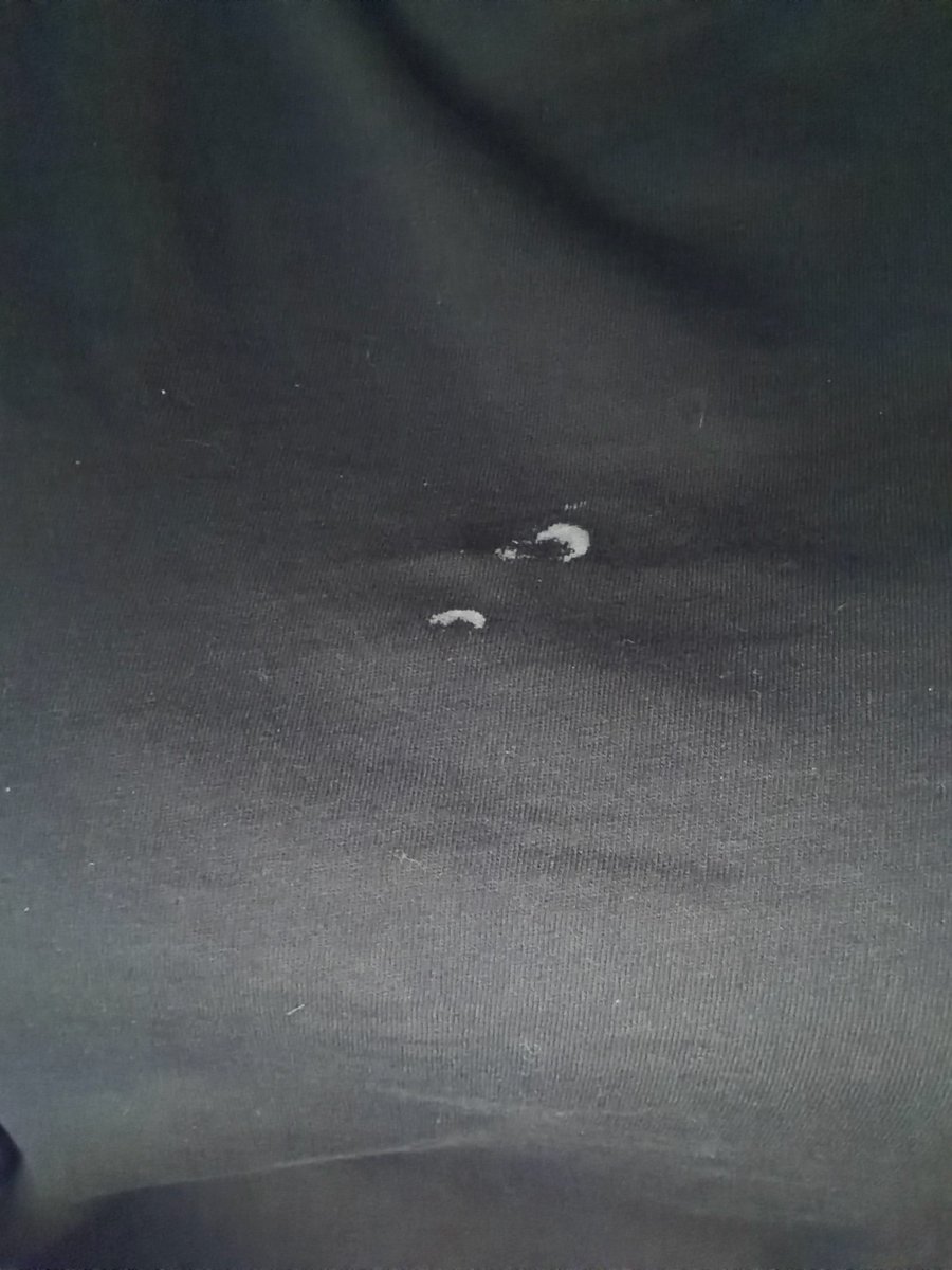 somibase's tweet photo. [260608] 8:23am KST 🐰🫧

i just saw some airport photos 

and it looked like there was a pattern on my shirt 

so i was like, "huh? what's that?"

ten i looked down at myself just now…

it's toothpaste

ha https://t.co/yvbdY8K8gw