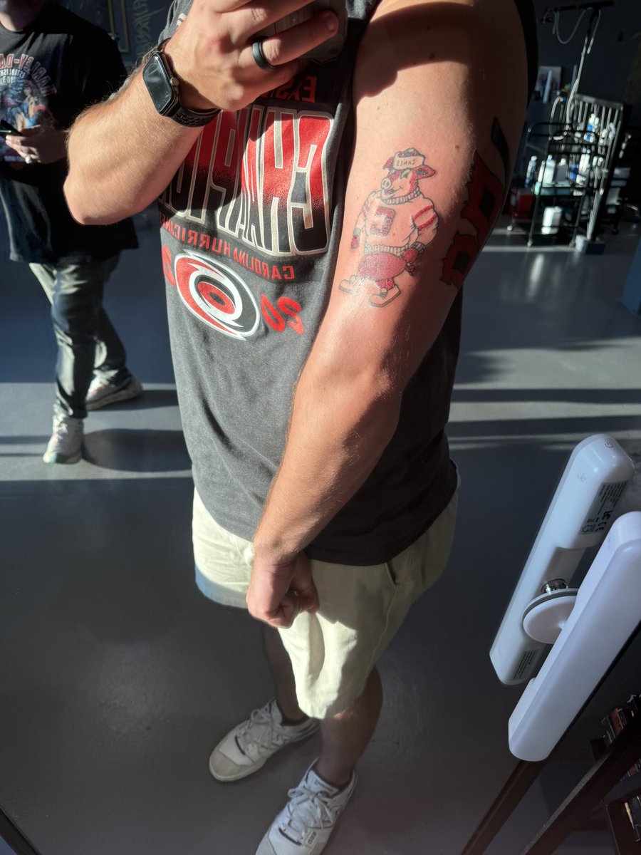 NotDaveCanales's tweet photo. For my final act: If the Carolina Hurricanes win the Stanley Cup, I will get a tattoo of the Stanley Cup. Make me do it @Canes!!! 

Shoutout to Cleopatra Ink in Raleigh for the amazing artwork and the friendliness showed. They are huge Caniacs as well and couldn’t wait to do the tattoo for me.  https://t.co/CgJJrj7DpL

@BarstoolBigCat @SaraCivian @PardonMyTake @spittinchiclets @BizNasty2point0 @PFTCommenter @ryanwhitney6