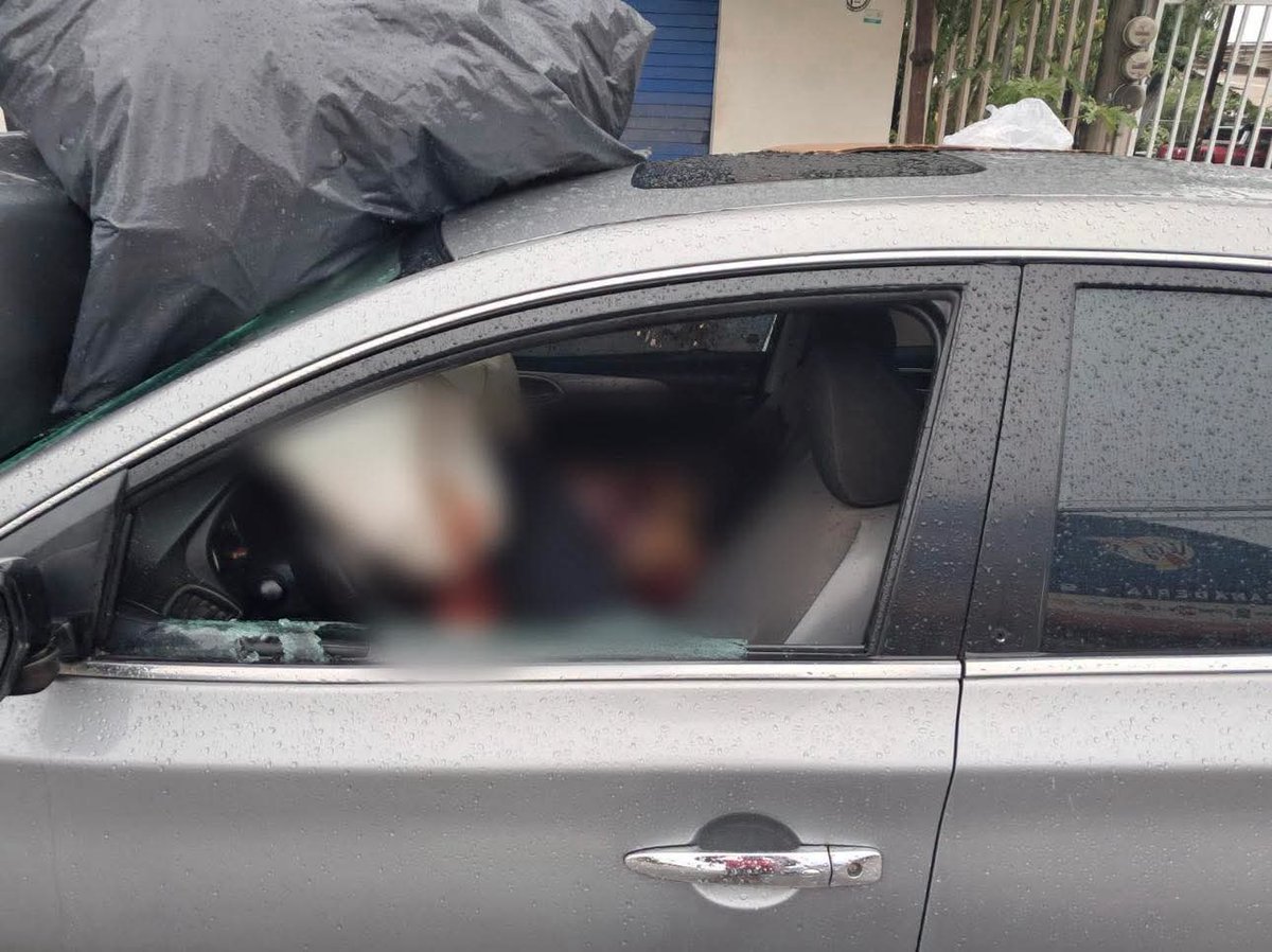 ReporTorres's tweet photo. Esta mañana fue asesinado el líder de una Unión Ganadera en #Cuajinicuilapa #Guerrero, Agustín Moran y su esposa Rocío Castro. https://t.co/OLhNQpOsOa