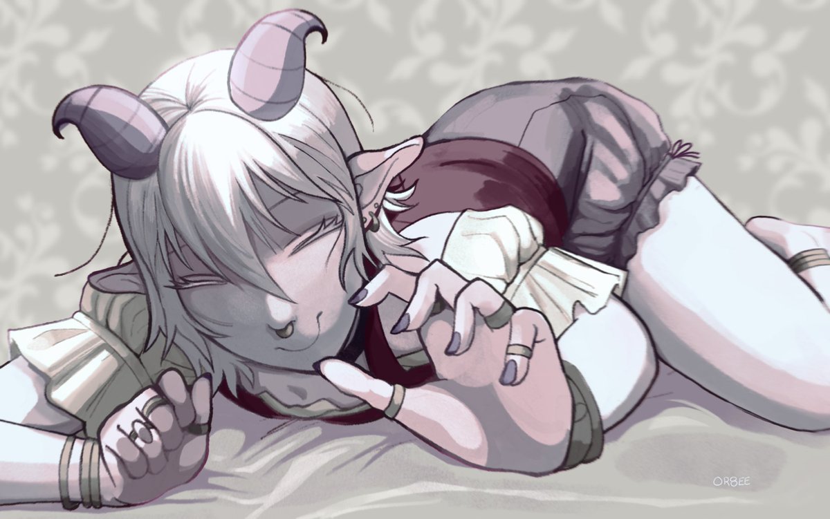 or8ee's tweet photo. Kit! https://t.co/pkrLYeUqDq