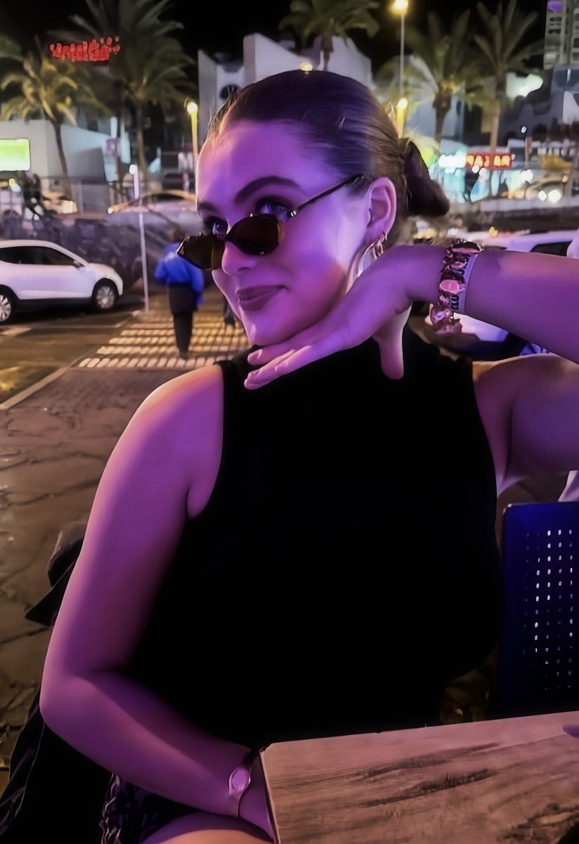 dilaurentstv's tweet photo. 𝙳𝙴𝙰𝙽 𝙳𝙸 𝙻͟𝙰͟𝚄͟𝚁͟𝙴͟𝙽͟𝚃͟𝙸͟𝚂   ⁶ ₆  𝖴𝖯𝖣𝖠𝖳𝖤𝖲
𝐶𝘢𝘮𝘦𝘳𝘢 𝘳𝘰𝘭𝘭    𓂃 ๛   𝗺͟𝘆͟ 𝗽͟𝗼͟𝗶͟𝗻͟𝘁͟ 𝗼͟𝗳͟ 𝘃͟𝗶͟𝗲͟𝘄͟ 𝗼͟𝗻͟ 𝗺͟𝘆͟ 𝗳͟𝗿͟𝗶͟𝗲͟𝗻͟𝗱͟𝘀 https://t.co/aQnNTwJ4Sw