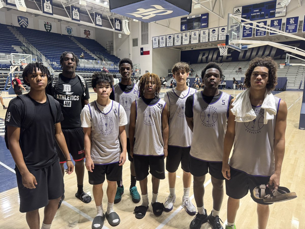 CoachMasculine's tweet photo. Finished Rice Camp 3-1. The boys were out there hoopin’ all weekend. Lots of positives to build on, but we’re back in the lab tomorrow to refine and improve.
@LamarCISD @lcisdathletics @FulshearABC @Fulshear_HS @ChargerSchools @FulshearHoops https://t.co/Nxr2vFRZW3