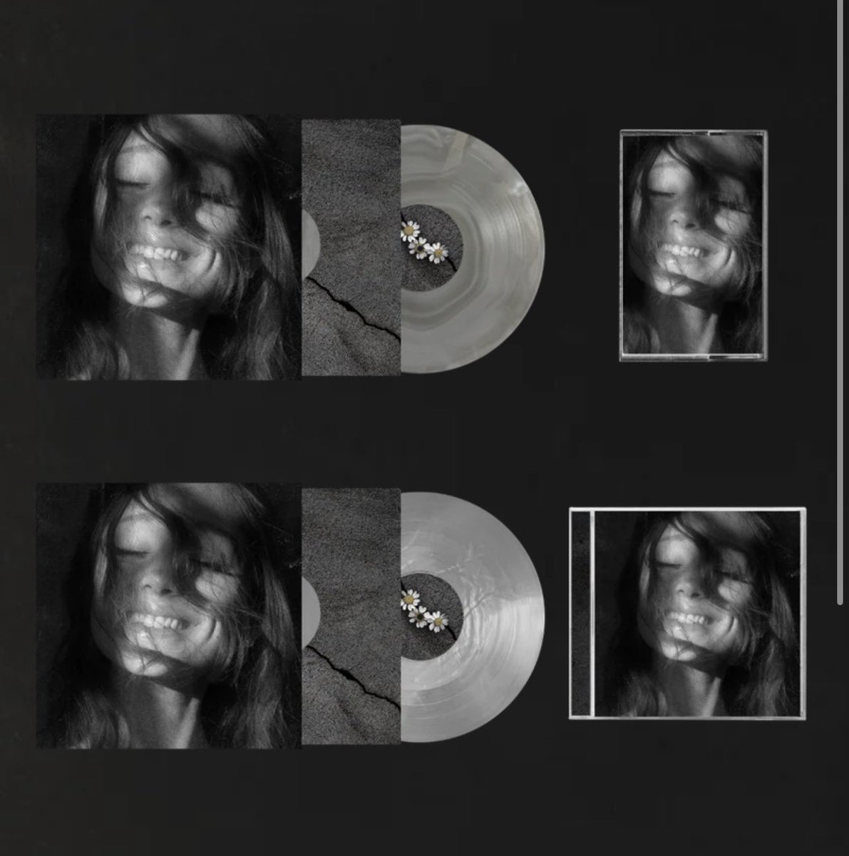 arishiined's tweet photo. ARIANA GRANDE SIGNED BUNDLE GIVEAWAY!!

Prizes: 
cloudy gray girl lp (store exclusive)
translucent pearly white lp
cd
cassette
signed art card

To enter: 

1. Follow @arishiined &amp; @beybuteraa 
2. You must Like &amp; retweet
3. Tag 3 friends

Winner to be announced on 20th June https://t.co/SoIN6eYkLl