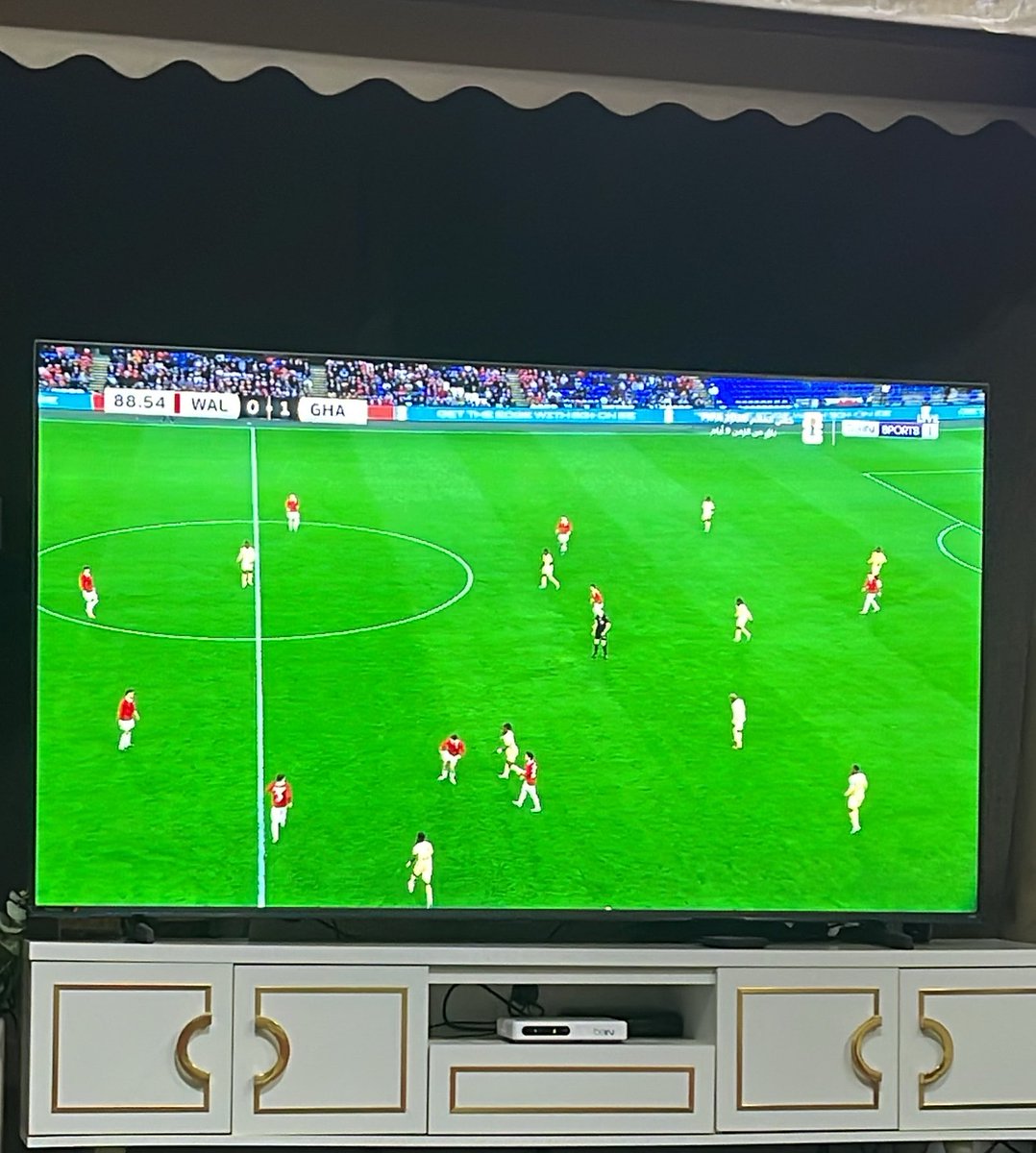 4aseq6's tweet photo. في عالم البث الرقمي…

لا أحد يحتكر المشاهدة. 😏

🦅 الصقر فالكون
🔥 هولك الألماني

والخيارات عندنا جاهزة. 👌

https://t.co/ZpRoinVlTR https://t.co/fsHQkYEzYO