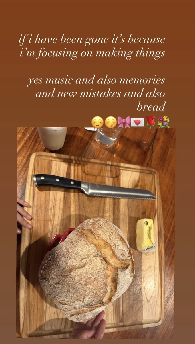 portalcamilabr's tweet photo. Camila Cabello via Instagram Stories: “Se eu ando sumida é porque estou focada em fazer coisas. Sim, música e também memórias, novos erros e pão” https://t.co/J9byF2znla