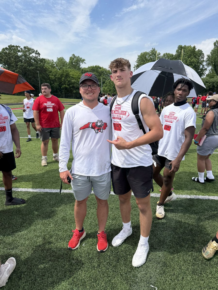 Reece_Frank08's tweet photo. Headed to NC for the @GWUFootball camp today. Was a great experience and appreciate @CoachShaw_Jake  for the invite, coaching, and taking the time to meet with me afterwards. @CoachK__Mac @ccslionsknox @athletics_wave @CoachTM9 @5StarPreps @TnVarsity @CSmithScout https://t.co/MqYvqRo3p9
