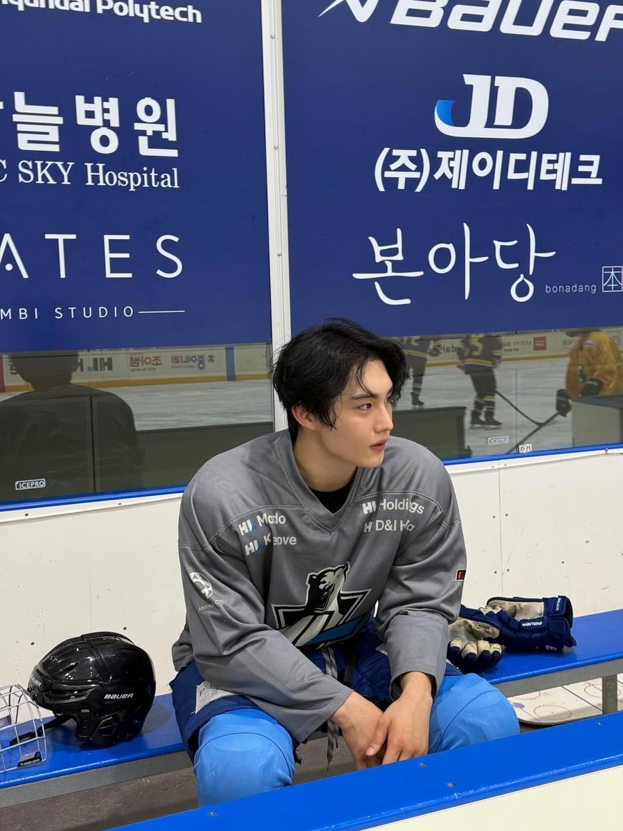 cixfixkr's tweet photo. assuming hyunsuk and woomin in the same drama…. they are either lovers or enemies, nothing in between. https://t.co/OmNn0fwBXU