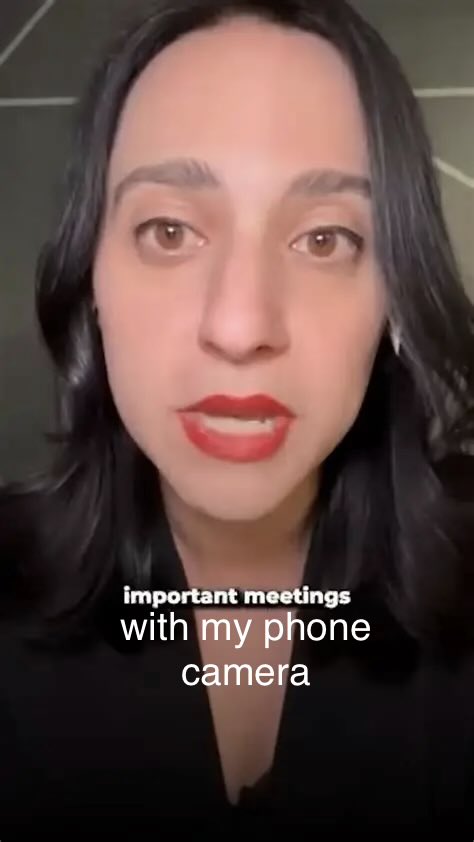 MSWatts47's tweet photo. @RepYassAnsari Great we have a 34 year old know nothing who conned some people into voting for her blathers on about the emotions of a President. Try actually accomplishing something little lady before you flap your gums. https://t.co/NyieZeGHBU