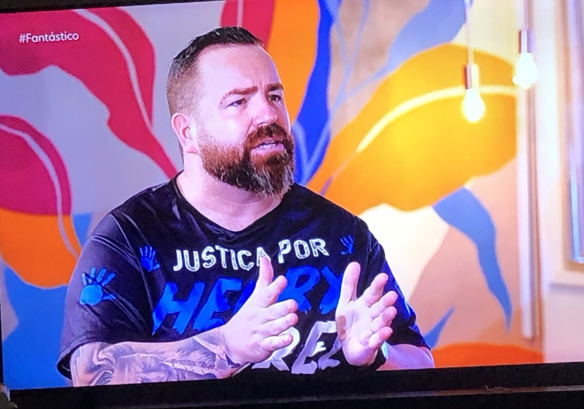 oEdinhoBorges's tweet photo. Como todo domingo, o #fantástico está no ar! https://t.co/kQhxhyBcmT