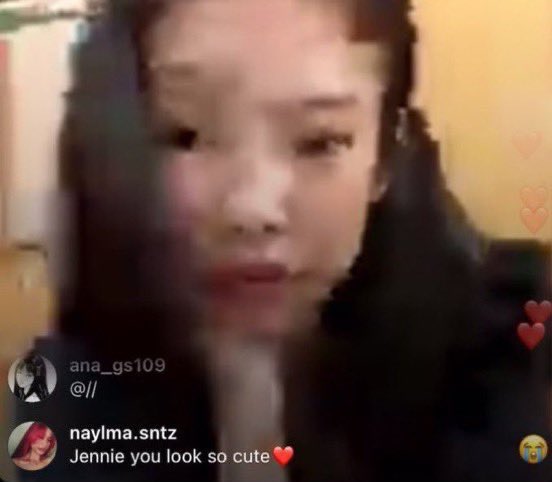 mikasamybae1's tweet photo. how I’m watching jennie’s performance live on tiktok https://t.co/ekuK1bqGVK