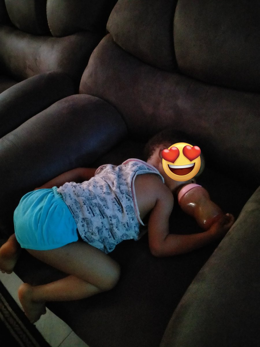Bae007Cute's tweet photo. My boy favorite way of drifting to disney Dreamland😂
#dreamlandmoments #dreamtimewithmouka @moukalimited https://t.co/I9GqoQ5K1u