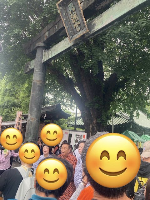 dreamcomestrue5's tweet photo. 謝楽祭2026 1/3

お囃子コーナーでは志ん朝師匠の「老松」をリクエスト。素敵だった💓 
あかね噺のスタンプラリーコンプリートして絵葉書get ❤️ 
たい平師匠のロケ現場に遭遇したので、遠くからパシャリ📷
VS円丈軍団も面白かった😆 https://t.co/2wlCHtMIDd