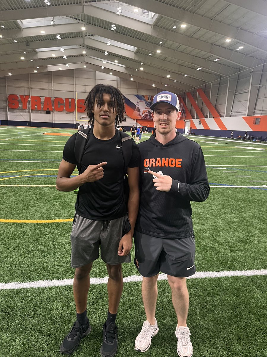 Xavierwilson02's tweet photo. After a great camp today, I’m blessed to receive my first Division I offer from Syracuse! 🍊 Grateful for the opportunity to compete!

@Trenton928 @730scouting @Coach_Eliano @FranBrownCuse @coach_spinnato @chapibic @Pick6Athletics @CoachNapoleon https://t.co/VgIkE6ginQ