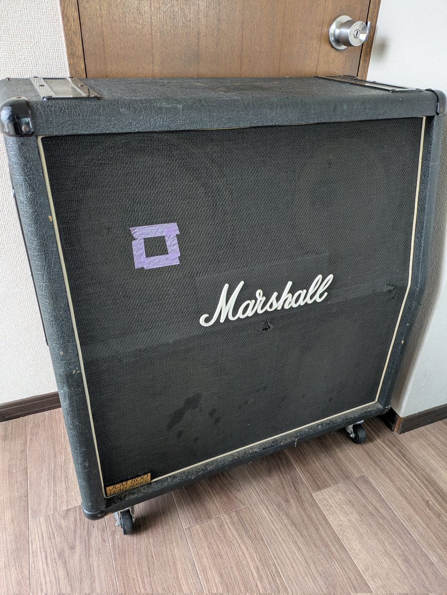 ryutarock's tweet photo. 引っ越ししてます。
でも、今日はこれを1人で運ぶ気合いがない(笑)。

っていうか、人生であと何回くらいコイツ鳴らすんだろ？？

あ、オハヨーゴザイマシタ😗
梅雨入りして雨の東京ですが、これはこれで涼しくて良いですね🎵
みなさまよい一日を👍 https://t.co/WI8jLDYSEH