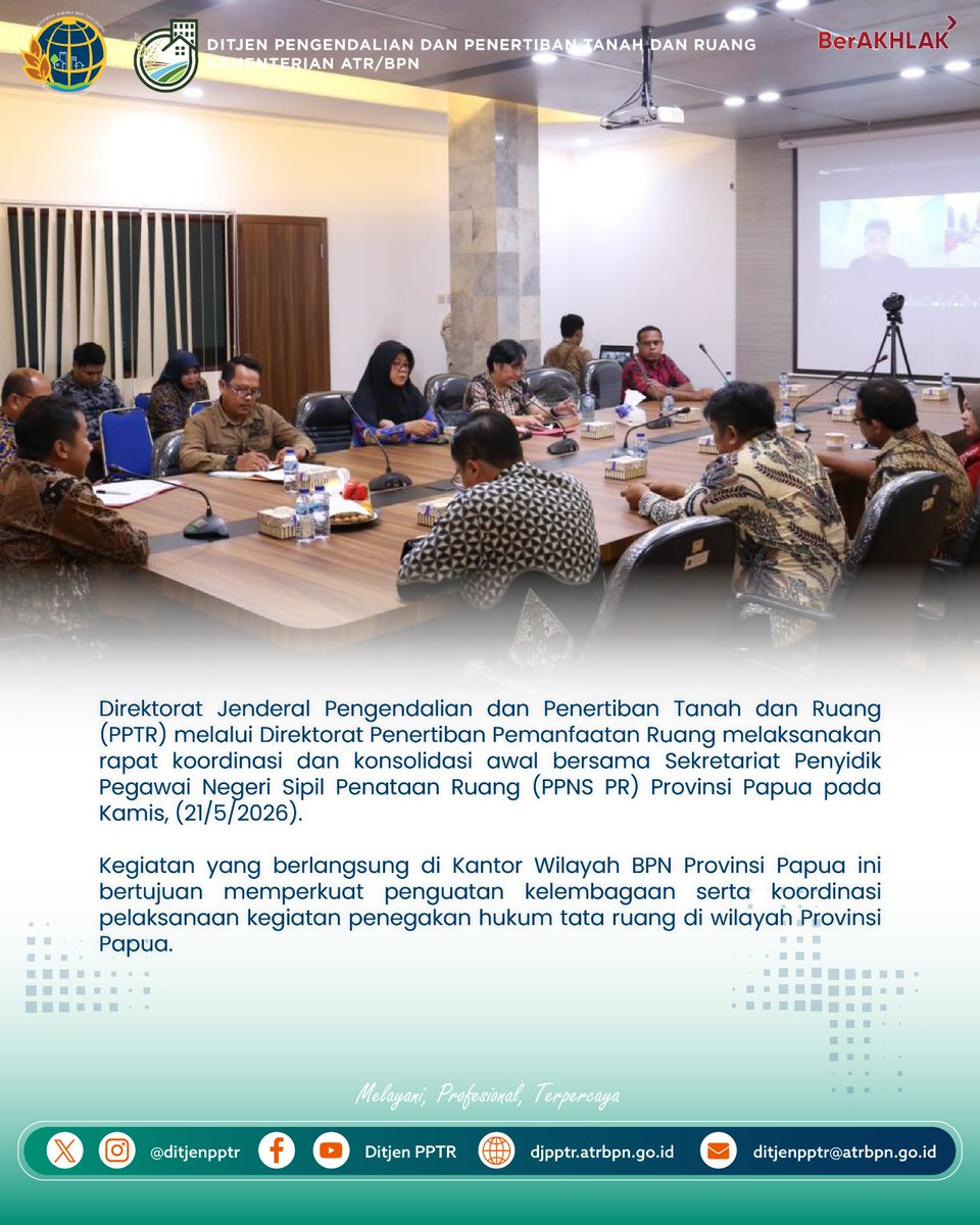 ditjenpptr's tweet photo. Perkuat Penegakan Hukum Tata Ruang, Direktorat Jenderal Pengendalian dan Penertiban Tanah dan Ruang (PPTR) melalui Direktorat Penertiban Pemanfaatan Ruang konsolidasikan Sekretariat PPNS PR Papua pada Kamis, (21/5/2026).

Kunjungi: https://t.co/wbAnA2YuFz https://t.co/L7YN2Z3rvw